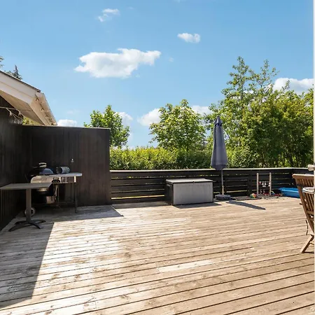 Cozy In With Wifi Holiday home